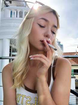 Emily - Escort in Doha - smoke Yes